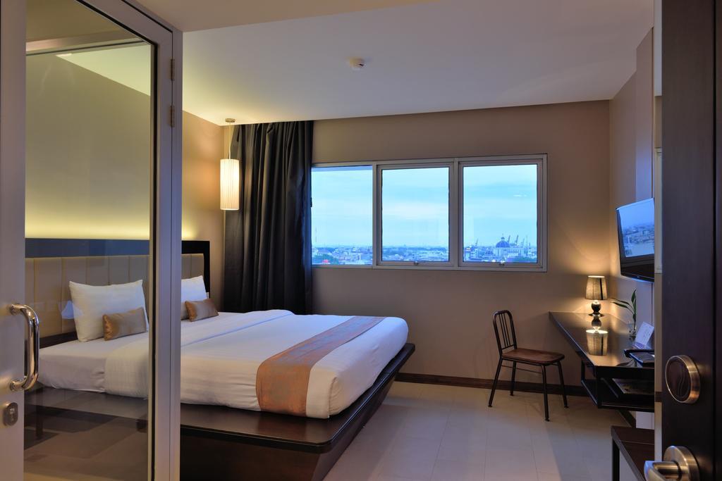 Gajahmada Avara Boutique Hotel Pontianak Exteriör bild